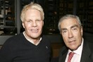 Abercrombie & Fitch: Ο πρώην CEO που κατηγορείται για σεξουαλική εκμετάλλευση ανδρών, μηνύει την εταιρεία