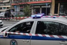 Συνελήφθη ο δολοφόνος του άνδρα που βρέθηκε νεκρός έξω από γήπεδο