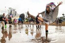 After-hours πάρτι στις λάσπες του Glastonbury