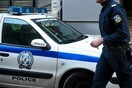 Γυναικοκτονία στους Αγίους Αναργύρους: Ο δράστης είχε στήσει καρτέρι και την περίμενε έξω από το ΑΤ