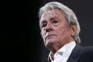 Αλέν Ντελόν: Η 16χρονη κόρη τού νόθου γιου του ζητά τεστ DNA για να αποδείξει πως είναι εγγονή του