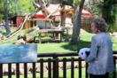Ισπανία: Η τέως βασίλισσα Σοφία καλωσόρισε τα δύο νέα πάντα του ζωολογικού κήπου της Μαδρίτης