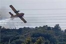 Φωτιά στη Ναυπακτία: Canadair χτύπησε σε πεύκα κατά τη διάρκεια ρίψης