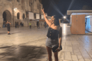 Η Σταματίνα Τσιμτσιλή συμμετείχε στο βιντεοκλίπ των Coldplay- Η ανάρτησή της