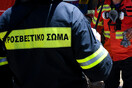 Φωτιά τώρα σε επιχείρηση με παλέτες στις Αχαρνές