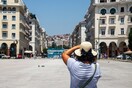 Θεσσαλονίκη: Πωλήσεις νερών και οι κούρσες ταξί «εκτοξεύθηκαν» κατά τη διάρκεια του καύσωνα