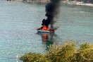 Κεφαλονιά: Φωτιά σε σκάφος στα Λιμένια του Πόρου 