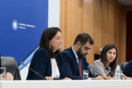 Τα μέτρα στήριξης για νέους και οικογένειες - Τι αλλάζει στα επιδόματα