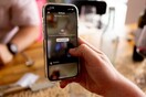 Social media: Όλο και περισσότερο ανησυχεί η χρήση από τους έφηβους