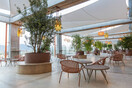 Urban Roof Garden: Στο ολοκαίνουργιο spot του The Mall Athens πίνεις καφέ και ροφήματα με θέα την Αθήνα