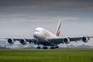Η Emirates απαγορεύει βομβητές και walkie-talkie στις πτήσεις της