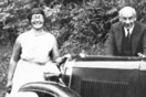 Τσιγάρα και γάτες - πώς να παραμείνεις ζωντανός στη ναζιστική Γερμανία