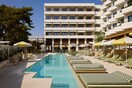 Ace Hotel & Swim Club Athens: Όταν η Αθηναϊκή Ριβιέρα συναντά το παγκόσμιο στυλ και την πολυτέλεια