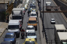 Τροχαίο με εμπλοκή τριών οχημάτων στη Λ. Κηφισού -Μποτιλιάρισμα στο ρεύμα προς Λαμία