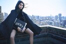 DKNY: Οι ιστορίες της Νέας Υόρκης και η Kaia Gerber πρωταγωνιστούν στη νέα καμπάνια