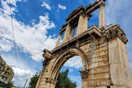Ο καιρός σήμερα: Πτώση της θερμοκρασίας και ισχυροί άνεμοι