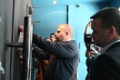 Κλαμπ στη Βουλιαγμένης - Μπακογιάννης κατά Δούκα: Σφράγισε λάθος μαγαζί