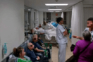 Ισπανία: 6 στους 10 νοσηλευτές σκέφτονται να εγκαταλείψουν το επάγγελμα γιατί δεν αντέχουν άλλο