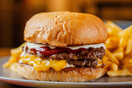 Τα burgers του Μπαρ Μπεε Κιου είναι ο λόγος να μετατρέψεις το cheat day σε cheat month