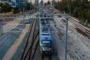 Παρ' ολίγον σύγκρουση τρένων στον Κορινό Πιερίας: Τι λέει η αναφορά του μηχανοδηγού για το πράσινο φανάρι