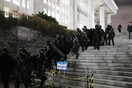 Νότια Κορέα: Γιατί ο πρόεδρος Γιουν Σουκ-Γιολ κήρυξε στρατιωτικό νόμο