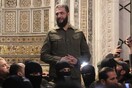 Συρία: Ο ηγέτης των αναρτών γονάτισε και φίλησε το έδαφος μόλις έφτασε στη Δαμασκό – Οι πρώτες δηλώσεις