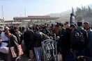 Τουρκία: Χιλιάδες Σύροι πρόσφυγες μαζεύονται στα σύνορα για να γυρίσουν πίσω