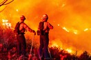 Η μεγάλη φωτιά που καίει στο Μαλιμπού μέσα από 10 φωτογραφίες