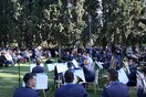 Προεδρικό Μέγαρο: Πλήθος κόσμου στη χριστουγεννιάτικη γιορτή στον κήπο