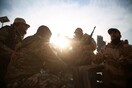 Η νέα κυβέρνηση της Συρίας εντείνει την καταδίωξη μελών του καθεστώτος Άσαντ 