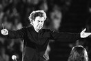 «Όμορφη Πόλη»: 100 χρόνια Μίκης Θεοδωράκης