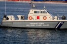 Φαρμακονήσι: Διακινητής μεταναστών έριξε ανήλικο στη θάλασσα για να ξεφύγει από το Λιμενικό