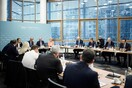 Ο Μητσοτάκης στη σύνοδο των ηγετών του ΕΛΚ: Ανταγωνιστικότητα και ασφάλεια στην ατζέντα