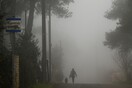 Γιατί ομίχλη σκέπασε την Αττική σήμερα: Πώς κάλυψε την περιοχή σε λίγες ώρες