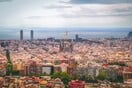 Βαρκελώνη: Ο δήμος αγοράζει πολυκατοικία για να μην γίνουν διαμερίσματα στην Airbnb