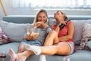 Τι είναι το Galentine’s Day που γιορτάζεται πριν τον Άγιο Βαλεντίνο