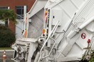 Σοβαρό ατύχημα στη Θεσσαλονίκη - 65χρονη έπεσε σε χοάνη απορριμμάτων στον ΣΜΑ Ευκαρπίας