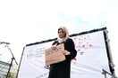 Εξώδικο από Καρυστιανού και συγγενείς θυμάτων στον Κακλαμάνη