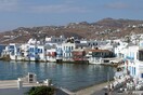 Μύκονος: Συνελήφθησαν να παρακολουθούν τους ελεγκτές των αυθαιρέτων