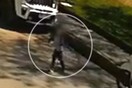 Λάρισα: Η στιγμή που ΙΧ παρασύρει το 3χρονο αγόρι