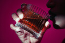 Το Johnnie Walker Black Ruby δίνει ένα γλυκό, φρουτώδες twist στις βραδινές εξόδους μας