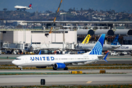 Αναγκαστική προσγείωση αεροσκάφους της United Airlines στο Ελ. Βενιζέλος - Επιβάτης πέθανε μετά από αδιαθεσία