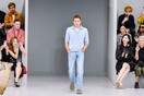 Ο Jonathan Anderson αναλαμβάνει το Dior Men