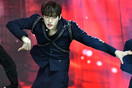 K-pop καλλιτέχνης σπάει τα ταμπού της βιομηχανίας: Έκανε coming out  επί σκηνής στο Λος Άντζελες