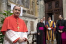 Υποχώρησε ο άλλοτε πανίσχυρος καρδινάλιος: «Υπακούω στη βούληση του Φραγκίσκου»