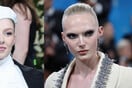 Met Gala 2025: Oι τρανς διασημότητες που εντυπωσίασαν στο κόκκινο χαλί