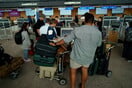 Οι ΗΠΑ υποδέχθηκαν 49 λευκούς «πρόσφυγες» από τη Νότια Αφρική, ως «θύματα φυλετικών διακρίσεων»