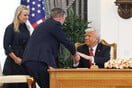 Η Boeing εξασφαλίζει το μεγαλύτερο συμβόλαιο στην ιστορία της από την Qatar Airways, ανακοινώνει ο Τραμπ