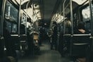 «Bare beating»: Η εξοργιστική τάση στα ΜΜΜ που επιφέρει πρόστιμο