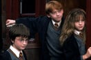 Warner Bros: Αποκαλύφθηκαν οι πρωταγωνιστές της πολυαναμενόμενης σειράς του Χάρι Πότερ